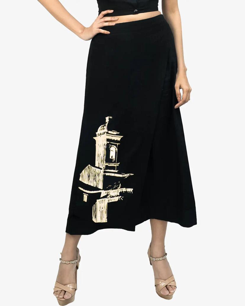 MISERY Sleek and Stylish A-Line Skirt with Skin Print